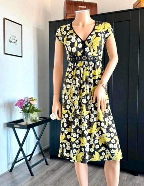 TWIN-SET jurk maat S - zwart - geelgroen - bloemenprint, Kleding | Dames, Jurken, Zo goed als nieuw, Maat 36 (S), Geel, Knielengte