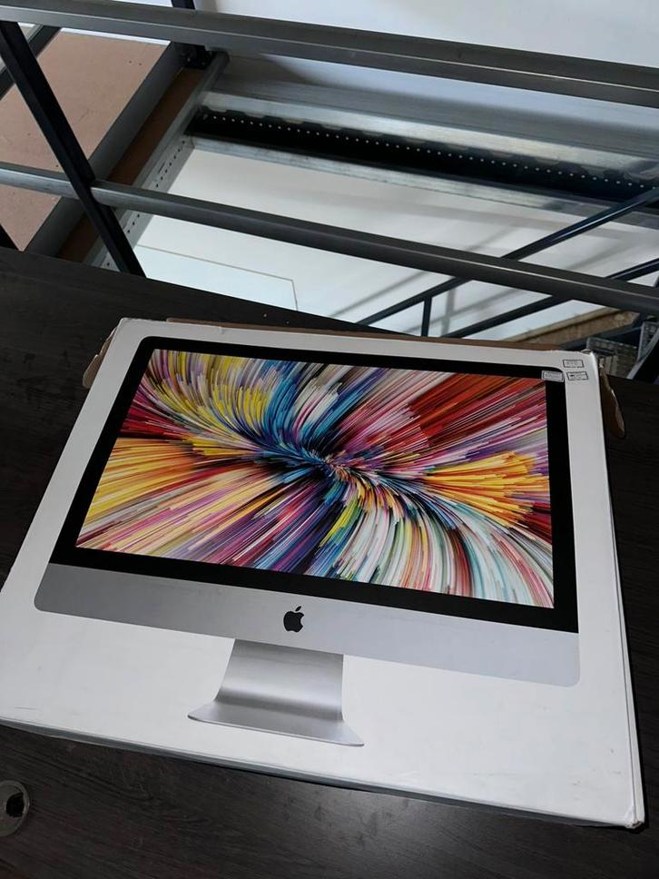 Apple iMac 27" Retina 5K (2019), Computers en Software, Apple Desktops, Zo goed als nieuw, iMac, SSD, 3 tot 4 Ghz, 8 GB, Ophalen of Verzenden