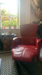 Relaxstoel mooi rood !, Ophalen, Minder dan 75 cm, Leer, Zo goed als nieuw