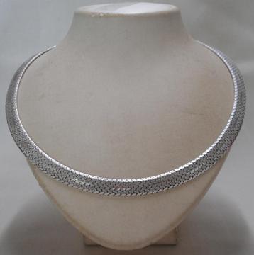 Zilveren platte vintage schakel collier nr.1078 beschikbaar voor biedingen