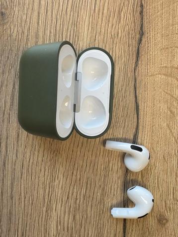 Apple airpods 3 + Nudient case + originele doos beschikbaar voor biedingen