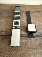 Bang en Olufsen beo4 met originele muurbeugel B&O remote, Ophalen of Verzenden, Zo goed als nieuw