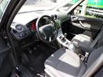 Ford Galaxy 2.0-16V Ghia 7 PERSOONS DEALER ONDERHOUDEN, Voorwielaandrijving, Gebruikt, 4 cilinders, 7 stoelen