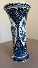 Delfts blauwe royal sphinx by Boch vaas, Antiek en Kunst, Antiek | Vazen, Ophalen