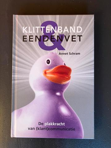 Klittenband en Eendenvet - Annet Schram beschikbaar voor biedingen