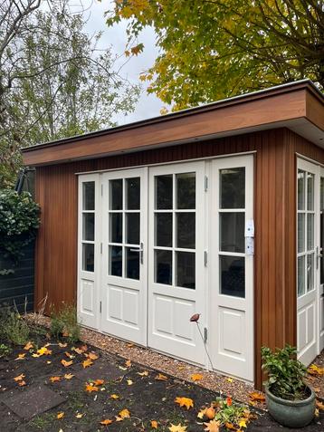 Tuinkamer/tuinkantoor beschikbaar voor biedingen