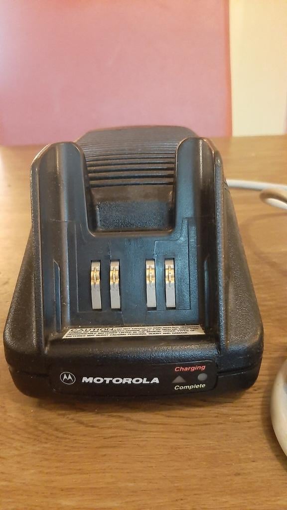 Motorola NTN7209A Batterijlader, Ophalen of Verzenden, Zo goed als nieuw