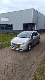 Peugeot 208 1.6 VTi 2013 NAP/NAVI/PARKSENS/VELE OPTIES, 47 €/maand, Origineel Nederlands, Te koop, Zilver of Grijs