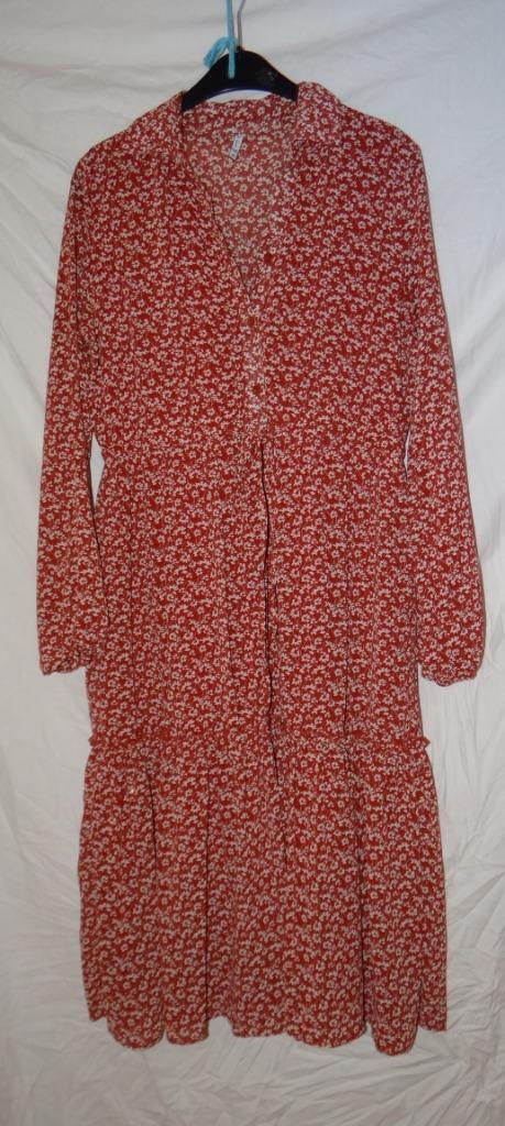 Leuke rood/wit gebloemde GOLDEN LIVE jurk (Bohemian style), Kleding | Dames, Jurken, Gedragen, Maat 38/40 (M), Rood, Onder de knie