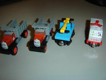 Thomas de Trein wagons - 2 stuks  beschikbaar voor biedingen