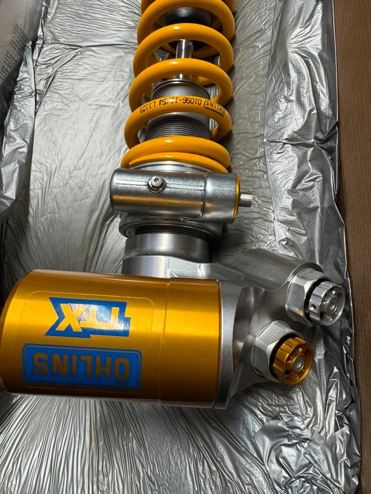Ohlins suspension shock BM568 voor BMW S1000RR, Motoren, Onderdelen | BMW, Nieuw, Ophalen