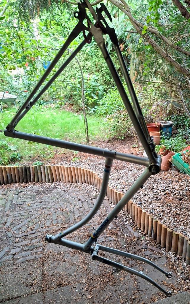 Union frame staal voor dames sportfiets, Fietsen en Brommers, Fietsonderdelen, Gebruikt, Algemeen, Frame, Ophalen