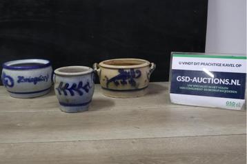 Set van 3 Vintage Keulse Potten beschikbaar voor biedingen