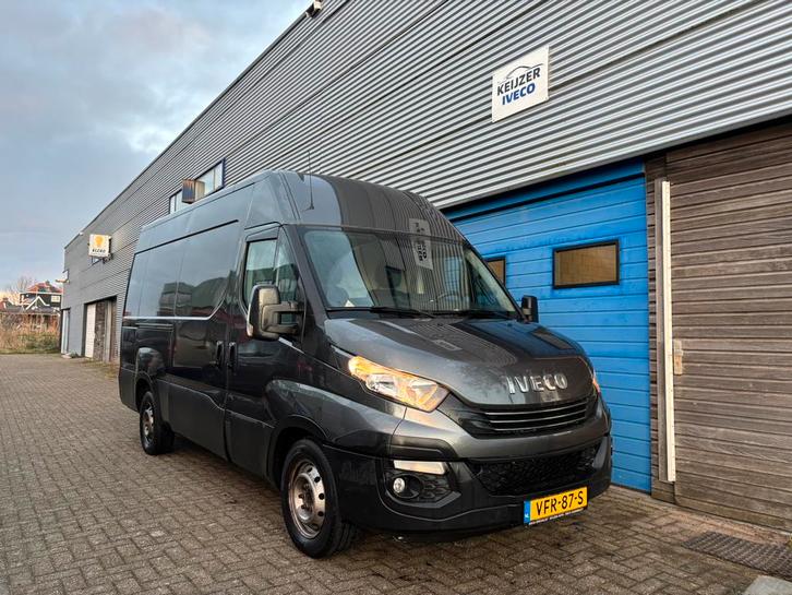 Iveco Daily 35S16v Euro 6 L2H2 Automaat Euro 6 Trekhaka 3500, Auto's, Bestelauto's, Bedrijf, ABS, Airbags, Airconditioning, Alarm