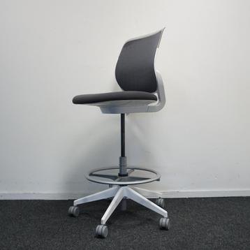 Steelcase Cobi | Baliestoelen | Grijs / Wit | Bureaustoelen beschikbaar voor biedingen