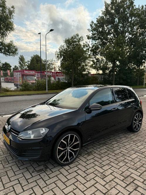 Volkswagen Golf 1.2 TSI 63KW 5D 2013 Zwart NAP, Auto's, Volkswagen, Particulier, Golf, ABS, Airbags, Airconditioning, Centrale vergrendeling