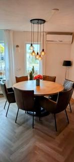 Mooie ronde eiken tafel met bolpoot, Huis en Inrichting, Tafels | Eettafels, Ophalen, Zo goed als nieuw, Vijf personen of meer