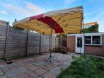 Grote parasols (3mx2.45m) inclusief voet en extra gewichten, Tuin en Terras, Ophalen, Gebruikt, 2 tot 3 meter, Zweefparasol