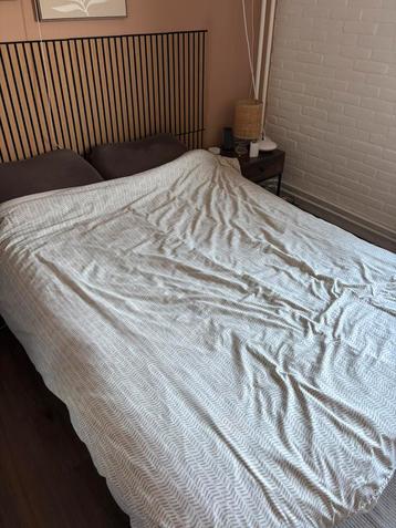 Ikea bed 1.40 beschikbaar voor biedingen