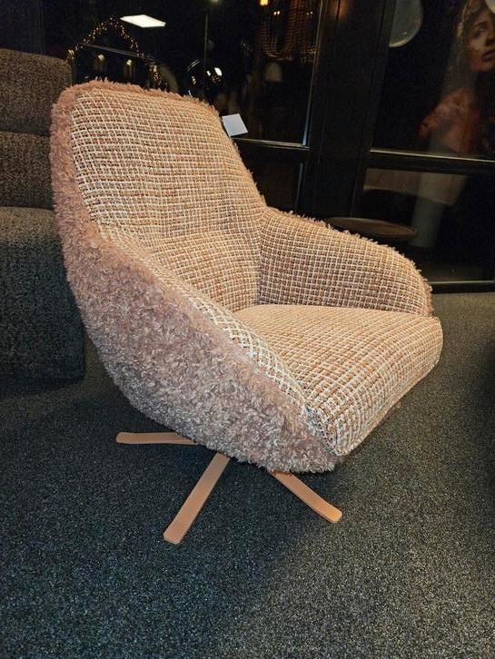 Draai fauteuil roze Ilona, Huis en Inrichting, Fauteuils, Nieuw, Leer, Stof, 50 tot 75 cm, Ophalen of Verzenden