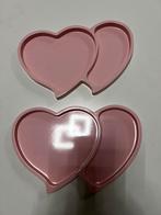 2 roze plastic harten borden, Overige materialen, Gebruikt, Ophalen of Verzenden, Bord(en)