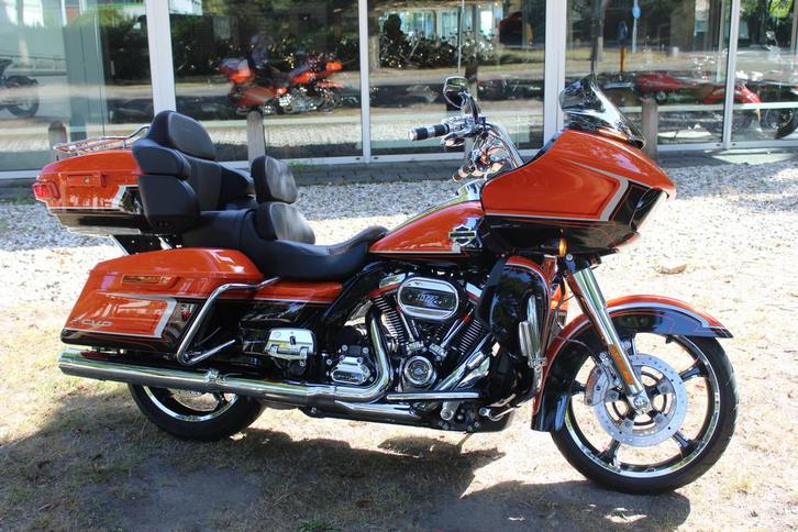 Harley-Davidson Road Glide Road Glide CVO FLTRX-SE Limited, Motoren, Motoren | Harley-Davidson, Bedrijf, Chopper, meer dan 35 kW