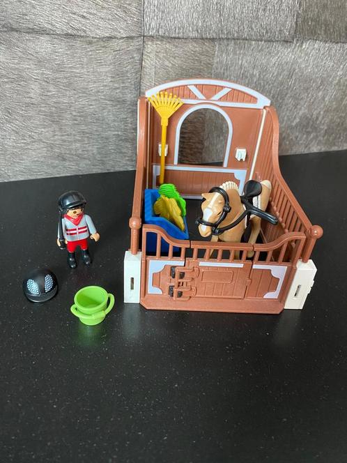 Playmobil warmbloed paard met wit-bruine paardenbox 5520, Kinderen en Baby's, Speelgoed | Playmobil, Gebruikt, Ophalen of Verzenden