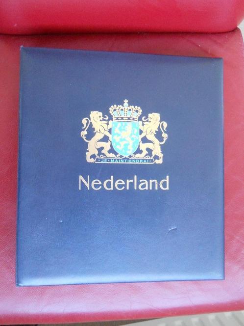 Nederland Luxe Davo album III met cassette 1970 - 1989, Postzegels en Munten, Postzegels | Toebehoren, Verzamelalbum, Ophalen of Verzenden