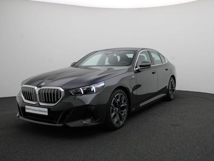 BMW 5 Serie Sedan 530e M Sportpakket | Innovation Pack | Pan, Auto's, BMW, Bedrijf, Te koop, 5-Serie, Airconditioning, Alarm, Bochtverlichting