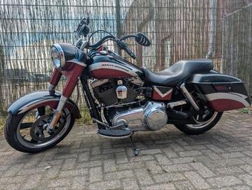 Harley Davidson FLD 2015. beschikbaar voor biedingen