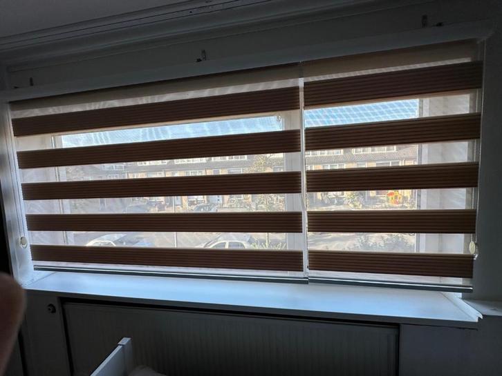 Rolgordijnen, Huis en Inrichting, Stoffering | Gordijnen en Lamellen, Zo goed als nieuw, 100 tot 150 cm, 200 cm of meer, Beige