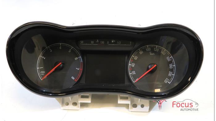 Instrumentenpaneel van een Opel Karl, Auto-onderdelen, Dashboard en Schakelaars, Opel, Gebruikt, 6 maanden garantie, 12 maanden garantie