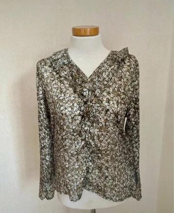 Classy blouse beschikbaar voor biedingen