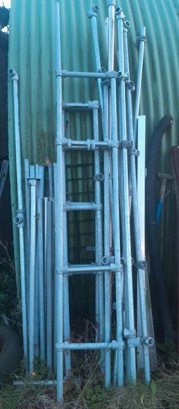 Partij 38mm Steigerpijp met veel koppelingen, zeer goede, Huis en Inrichting, Kasten | Stellingkasten, Zo goed als nieuw, Ophalen