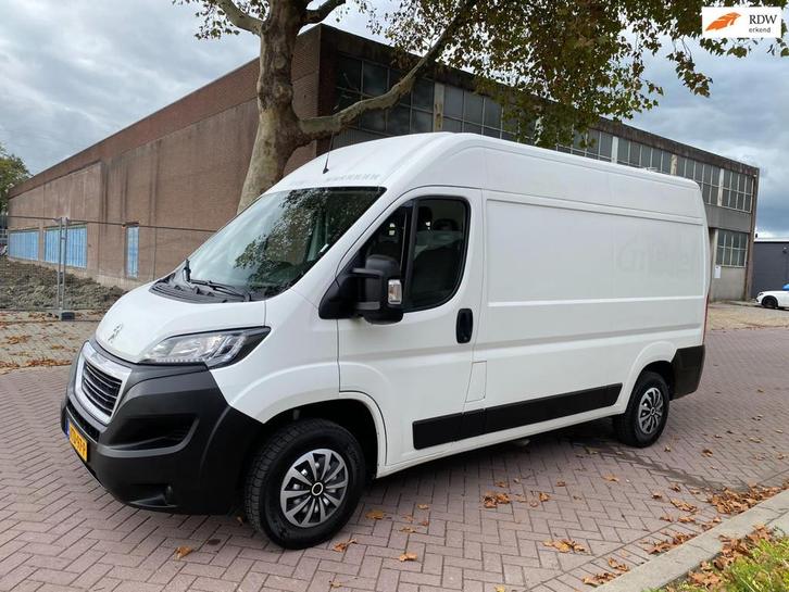 Peugeot Boxer 333 2.2 BlueHDi 140 L2H2 Pro * 2019 * Euro6 *, Auto's, Bestelauto's, Bedrijf, Te koop, ABS, Airbags, Airconditioning