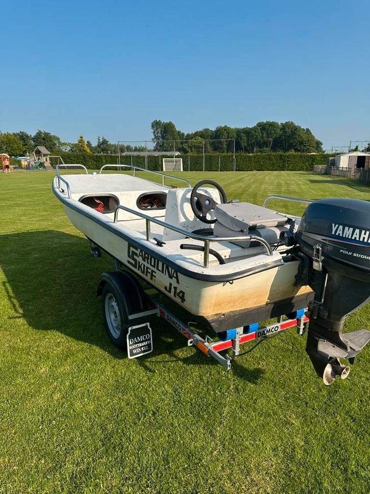 Boot Carolina Skiff J14 met Console – Met trailer!!, Watersport en Boten, Vis- en Consoleboten, Zo goed als nieuw, 10 tot 30 pk