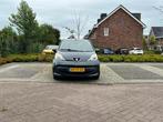 Peugeot 107 1.0 12V 3DR 2007 Grijs, Auto's, Peugeot, Voorwielaandrijving, 765 kg, 4 stoelen, 68 pk