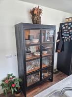 Must Living vitrinekast, Ophalen, Met deur(en), 100 tot 150 cm, Glas