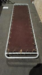Oud metalen veldbed met canvas doek 200x65 cm, Caravans en Kamperen, Ophalen, Gebruikt, Overige
