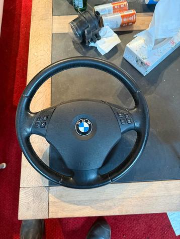 BMW E90 Stuurwiel + Airbag beschikbaar voor biedingen