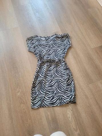 europe kids jurk met zebraprint beschikbaar voor biedingen