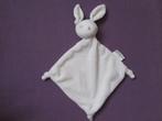 CLARINS PARIJS Knuffeldoekje KONIJN **Nieuw**, Ophalen of Verzenden, Nieuw, Konijn