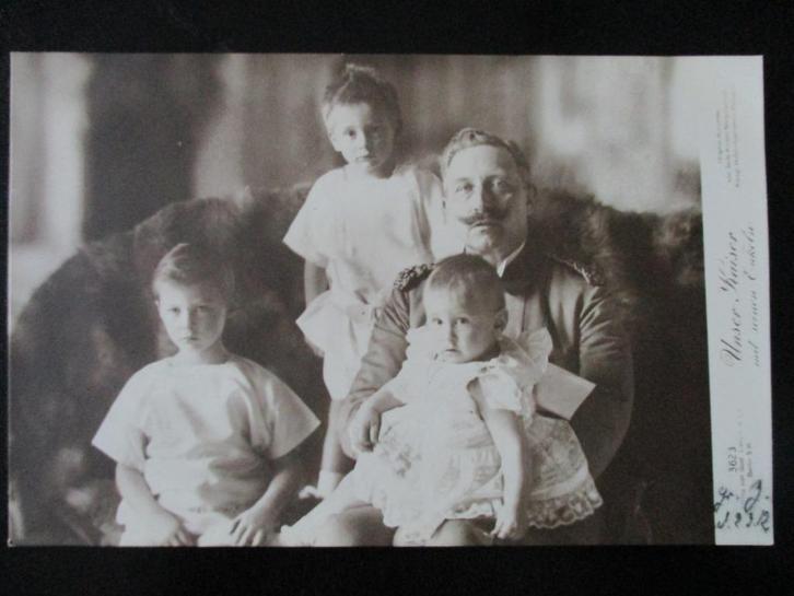 Postkaart Kaiser Wilhelm II met kleinzoons, Verzamelen, Militaria | Algemeen, Landmacht, Foto of Poster, Duitsland, Verzenden