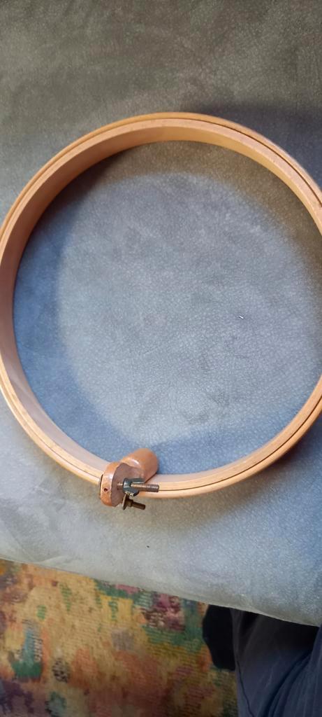 Houten borduurring / quiltring, Hobby en Vrije tijd, Borduren en Borduurmachines, Gebruikt, Onderdeel of Toebehoren, Handborduren