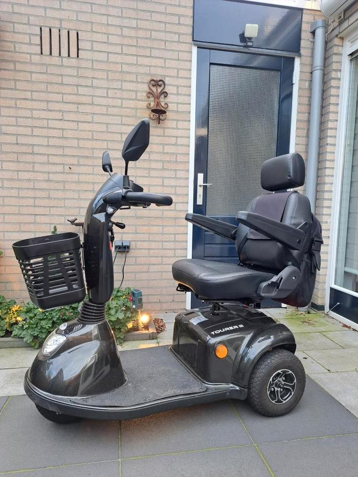 Scootmobiel Drive DeVilbiss drive tourer 3 uit juli 24, Diversen, Brommobielen en Scootmobielen, Zo goed als nieuw, Drive, 26 t/m 35 km