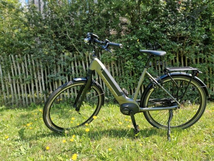 Gazelle Ultimate C8, Fietsen en Brommers, Elektrische fietsen, Zo goed als nieuw, Gazelle, 55 tot 59 cm, Ophalen
