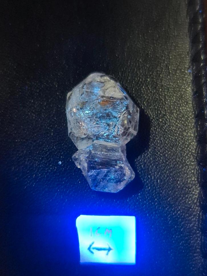 Zeldzame Petroleum Rookkwarts - nr 4, Verzamelen, Mineralen en Fossielen, Mineraal, Ophalen of Verzenden