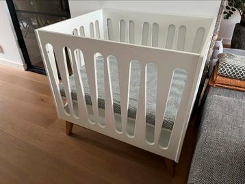 Quax Box Trendy + boxmatras beschikbaar voor biedingen