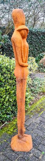 Zeer mooie grote gietijzeren abstract beeld 156 cm hoog., Tuin en Terras, Ophalen, Nieuw, Metaal, Mensenbeeld