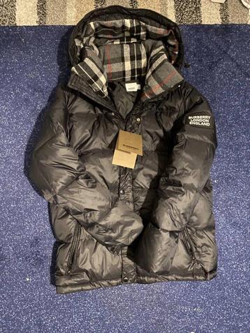 Burberry winterjas in diverse maten (ook op te halen) beschikbaar voor biedingen